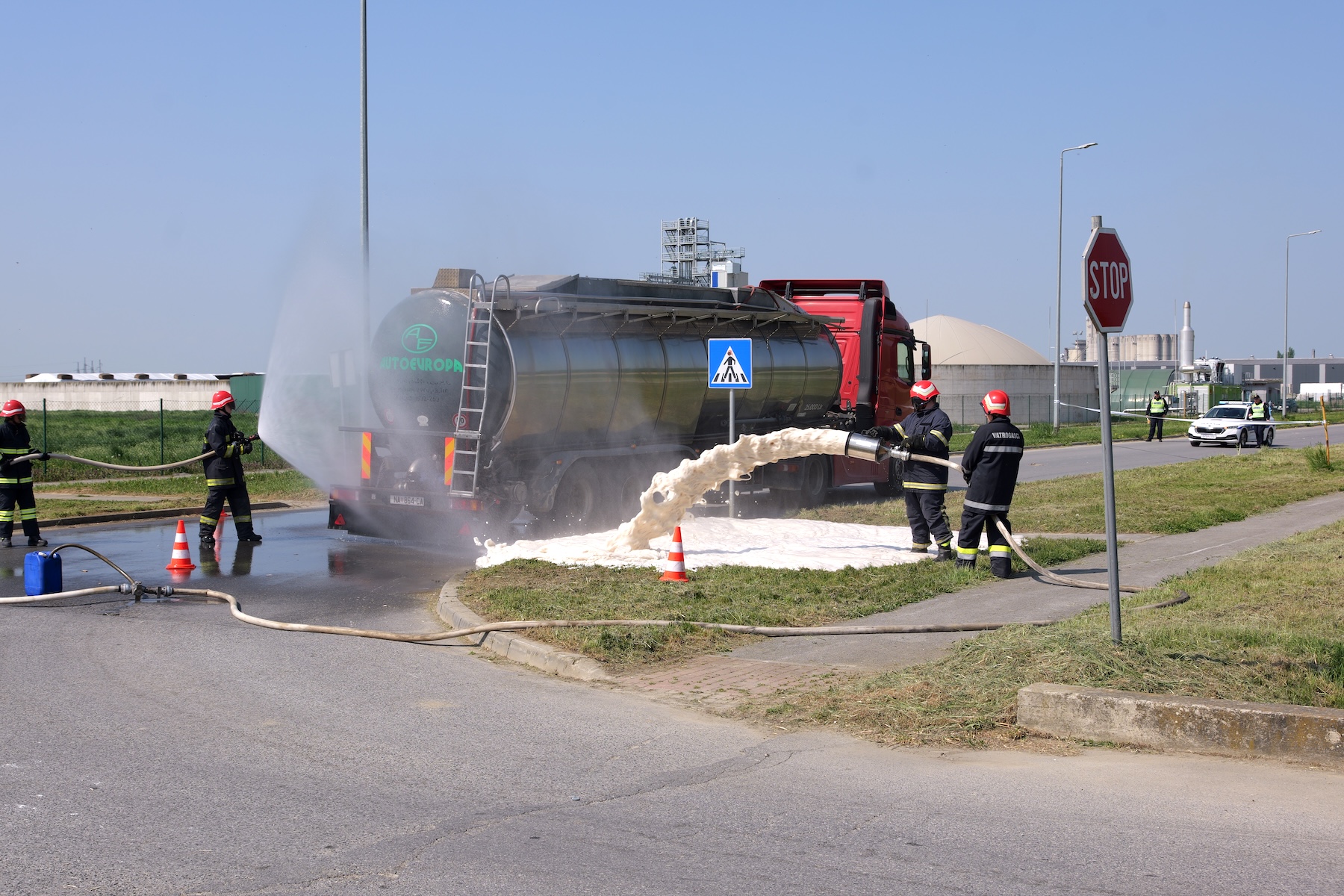 Vježba civilne zaštite u Donjem Miholjcu: DVD simulirao akcident s opasnim tvarima u prometu